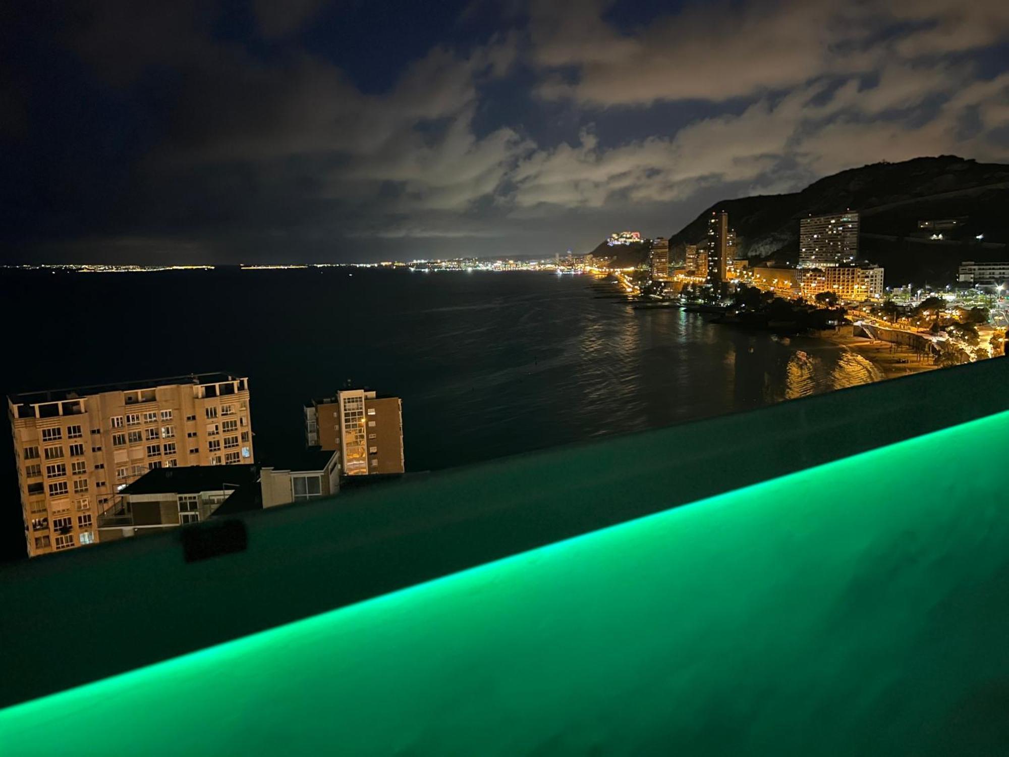 Апартаменты Relax Frente Al Mar De Аликанте Экстерьер фото
